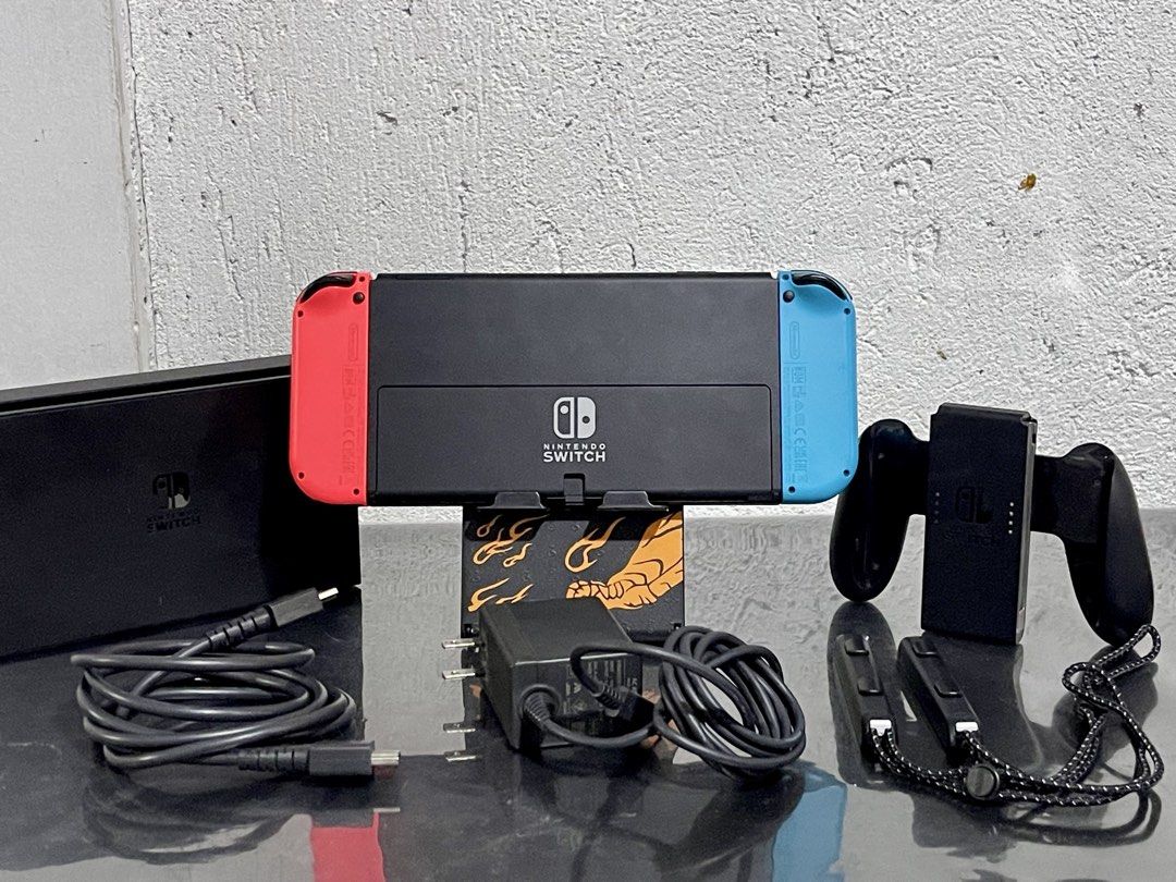 Nintendo Switch OLED Neon (Category: Nintendo) located in Bacoor. Submitted by icarusjinzakk (Listing ID 1466472196, Image 2). Description: Nintendo Switch OLED Neon Complete package except box Smooth unit no issue like new 10k only firm Pickup / Lalamove / Shipping.