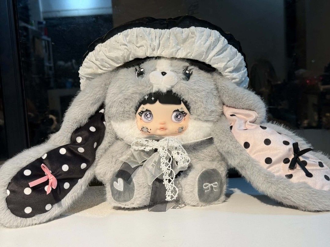 Nommi 400% Mushroom Hat Series - JADE (Category: Plushies & Soft Toys) located in Tarlac. Submitted by hoshizorastuffs (Listing ID 1466464623, Image 1). Description: -Complete Inclusions •Box •Card • Foil - Mode of Payment: GCash, Maribank - Shipping via J&T Express (Buyer covers shipping fee) -Ships from Tarlac.