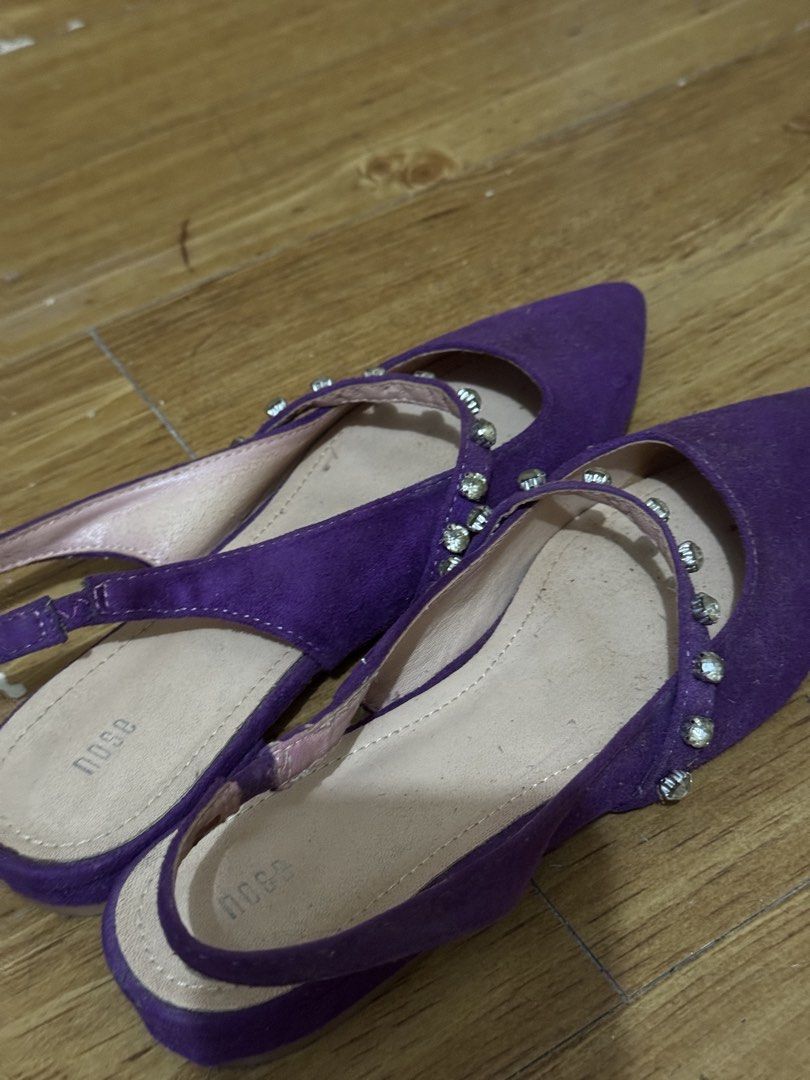 Nose Violet Flats (Category: Flats & Sandals) located in Pasig City. Submitted by authentic_preloved_by_elca (Listing ID 1466466364, Image 3). Description: Authentic Nose flats. Used once but just needs cleaning. RFS: Small on me 😭 But it's super nice when worn.