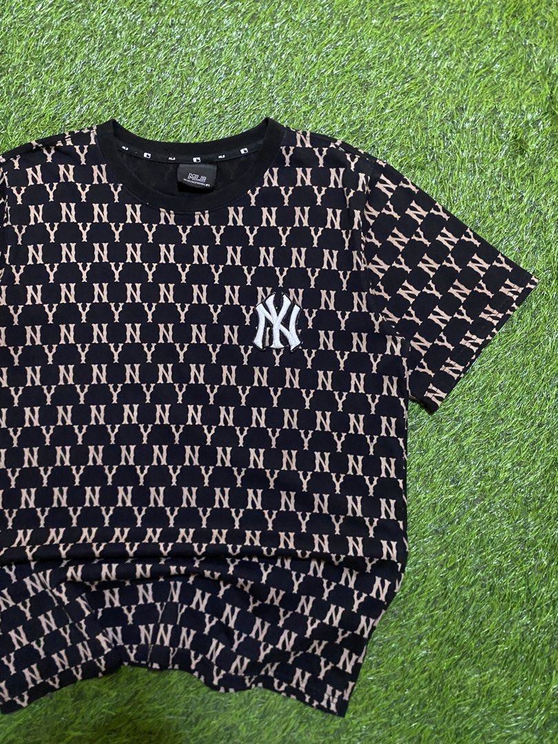 NY MLB AOP (Category: Tshirts & Polo Shirts ) located in Manila. Submitted by niftythrifttt (Listing ID 1466417328, Image 3). Description: NY MLB AOP SIZE M TO L WIDTH - 21 LENGTH - 27 COLOR RATE 9.5 EXCELLENT CONDI ISSUE REPAIRED STITCH (NOTICEABLE).