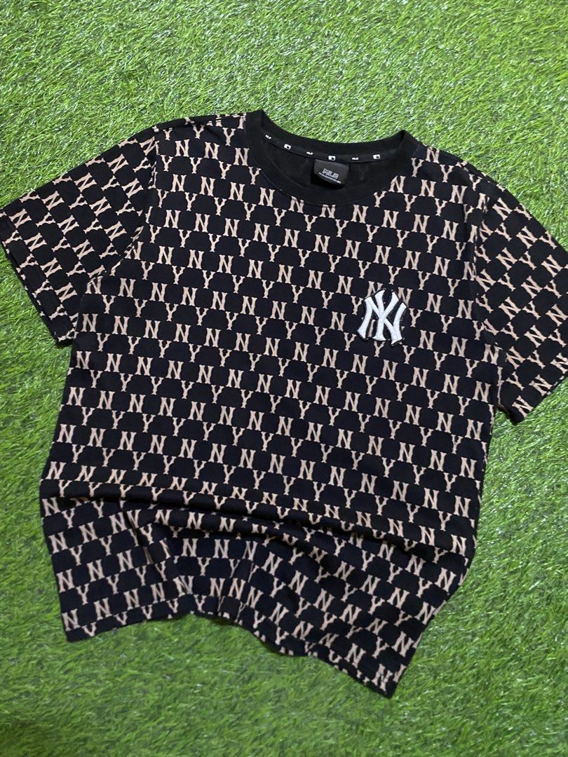 NY MLB AOP (Category: Tshirts & Polo Shirts ) located in Manila. Submitted by niftythrifttt (Listing ID 1466417328, Image 2). Description: NY MLB AOP SIZE M TO L WIDTH - 21 LENGTH - 27 COLOR RATE 9.5 EXCELLENT CONDI ISSUE REPAIRED STITCH (NOTICEABLE).