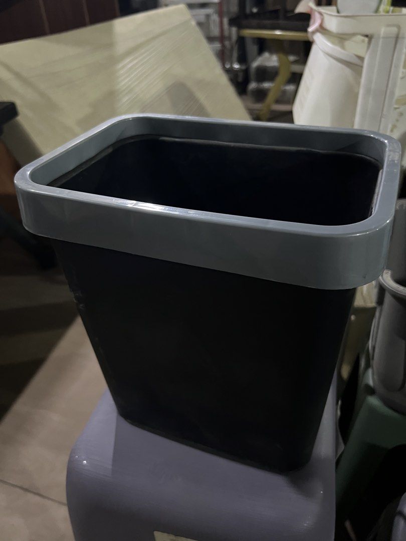 Office trashcan (Category: Industrial Equipment) located in Paranaque City. Submitted by pilipinashop (Listing ID 1466418316, Image 2). Description: Brand new Sale.