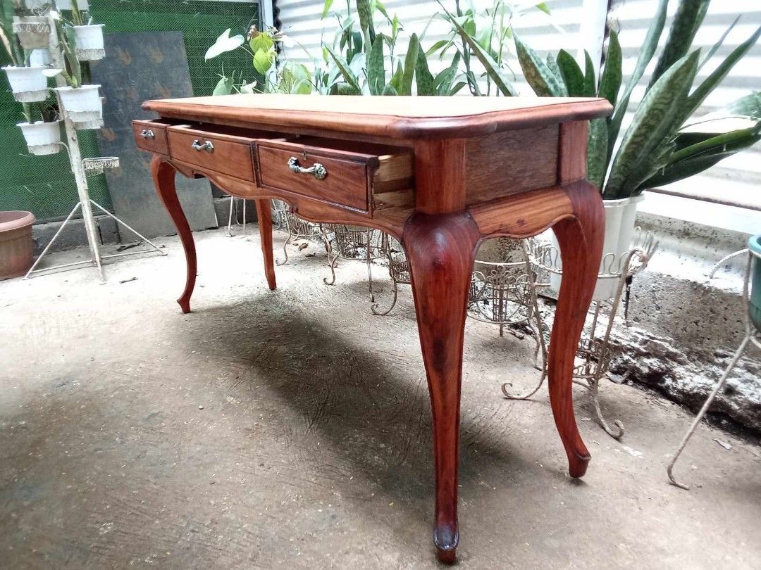 Old Console Table (Category: Other Home Furniture) located in Rizal. Submitted by mommykiee (Listing ID 1466384804, Image 2). Description: Old Console Table Made of narra wood 1pc top Size: L67 W17 H32inch Stripped & varnished.