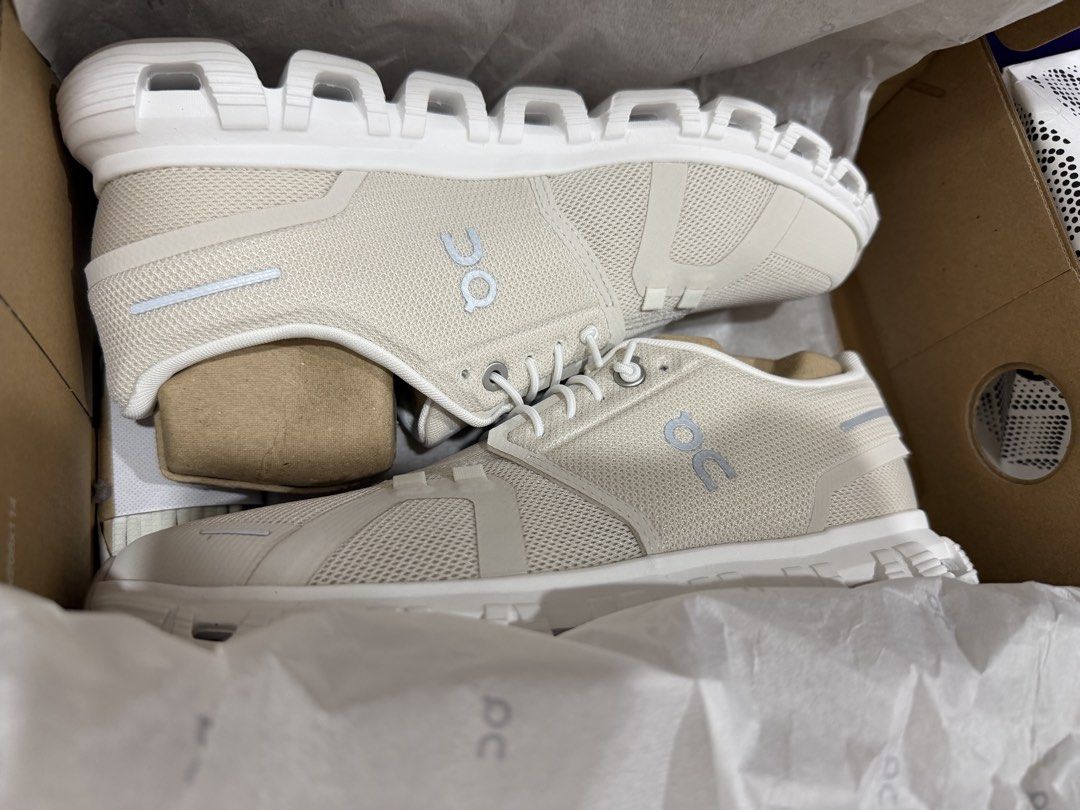 On Cloud 6 Pearl (Category: Sneakers) located in Manila. Submitted by yzaaa (Listing ID 1466440843, Image 3). Description: - Brand: On Cloud running shoes - Color: Clean cream and white - Condition: 100% unworn, brand new in box with original paper stuffing - Features: Lightweight mesh upper, speed luring system, and signature Cloudtec sole for max cushioning - Extras: Includes an extra pair of flat white laces - Best for: Daily runs, workouts, o