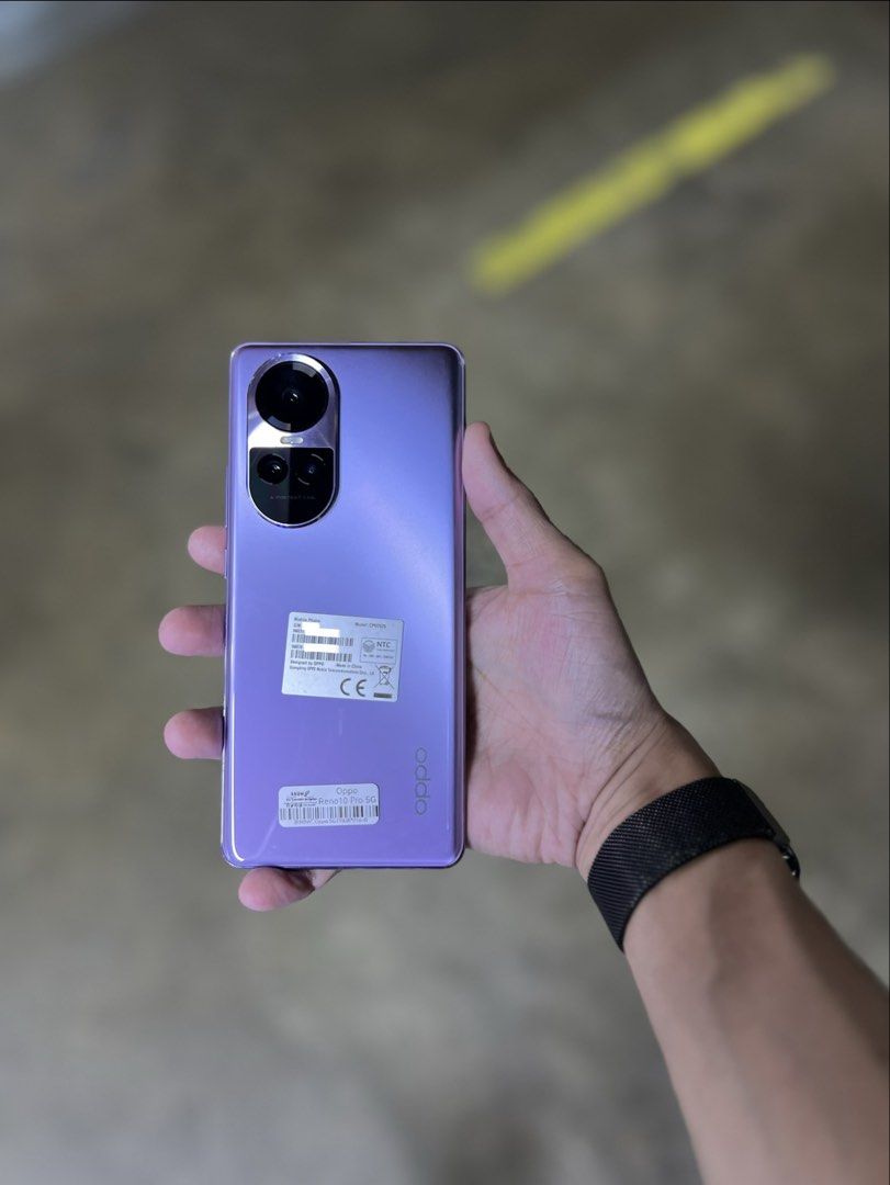 [NOT AVAILABLE] Oppo Reno10 Pro 5G 256GB (Category: OPPO) located in Mandaluyong City. Submitted by justonlyreyn (Listing ID 1466370479, Image 1). Description: ⚠️ Strictly no photo grabbing❗️ ✅ Actual pictures are all posted ✨ Price: P9,990.00 Oppo Reno10 Pro 5G 256GB ROM 24GB (12GB + 12GB) Expandable RAM No SIM Restrictions (Open to any SIM) 5G-Ready Network Curved Screen Design Under-display Fingerprint Refresh Rate: 60Hz & 120Hz Smoothness (Ph