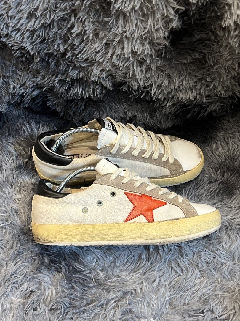 Original ggdb 41 (Category: Sneakers) located in Quezon City. Submitted by snoooow (Listing ID 1466516020, Image 1). Description: Original ggdb sneakers Size 41 euro mens Used Shoes only no other inclusions.