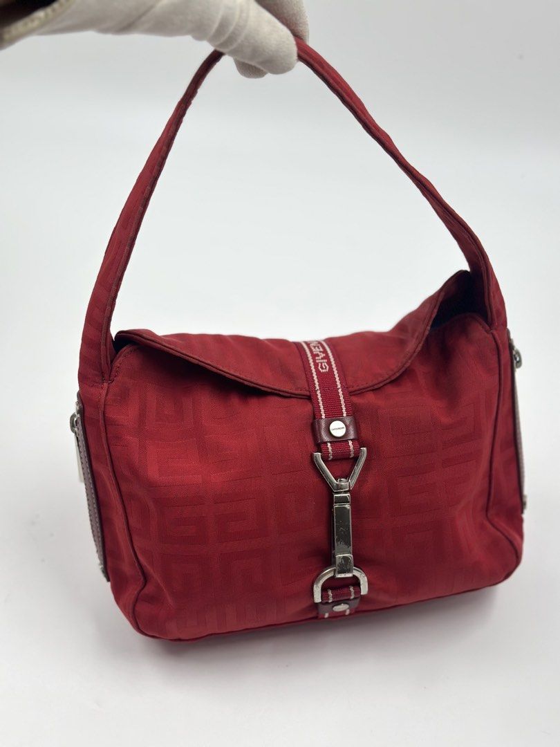 💯Original GIVENCHY Mini Hobo (Category: Luxury Bags & Wallets) located in Cebu City. Submitted by jam_bagelyas (Listing ID 1466353563, Image 2). Description: .