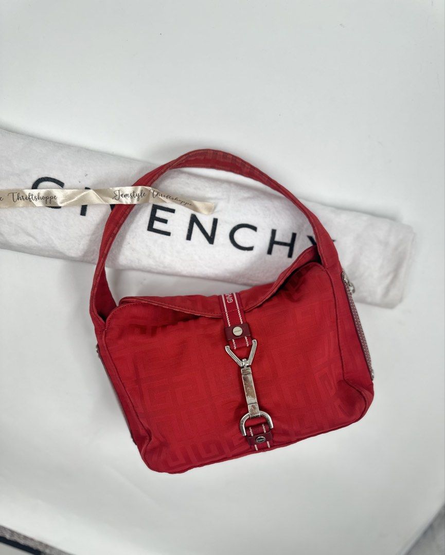 💯Original GIVENCHY Mini Hobo (Category: Luxury Bags & Wallets) located in Cebu City. Submitted by jam_bagelyas (Listing ID 1466353563, Image 1). Description: .