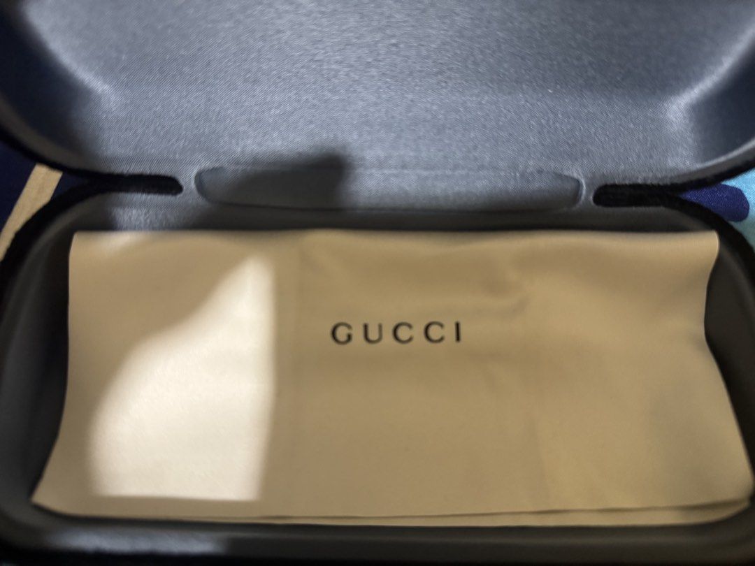 Original Gucci Sunglass Box Only (Category: Sunglasses & Eyewear) located in Mandaluyong City. Submitted by choco.24 (Listing ID 1466484811, Image 1). Description: 2nd Hand Original Gucci Sunglass Box Only.