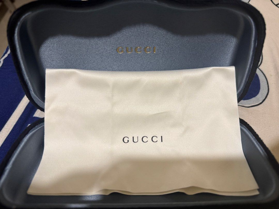 Original Gucci Sunglass Box Only (Category: Sunglasses & Eyewear) located in Mandaluyong City. Submitted by choco.24 (Listing ID 1466484811, Image 2). Description: 2nd Hand Original Gucci Sunglass Box Only.