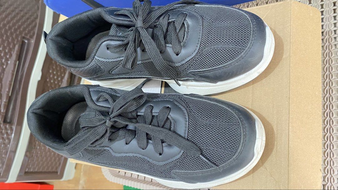 Original One Up Black Mesh Platform Sneakers (Category: Sneakers) located in Valenzuela. Submitted by myyybbb (Listing ID 1466563193, Image 2). Description: Original One Up by World Balance Zoey Women’s - Color: Black mesh upper with thick white soles - Fit & Comfort: Lightweight, breathable fabric, and cushioned insoles for all-day walking - Design: Chunky platform with a textured collar detail around the back ankle - Closure: Lace-up - Branding