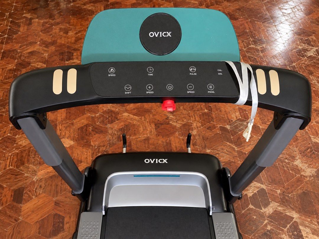 Ovicx Q2S Plus Foldable Treadmill (Category: Cardio & Fitness Machines) located in Manila. Submitted by angelshope (Listing ID 1466413360, Image 3). Description: OVICX Q2S Plus Folding Treadmill FEATURES: * 1.25 HP Continuous / 3.0 HP Peak Motor * Maximum Speed: 14 km/h * Running Area: 43 × 125 cm * Foldable & Space-Saving Design * Silkworm® Shock Absorption System * Hand-Grip Heart Rate Monitor * Bluetooth Connectivity * App/Entertainment Connec