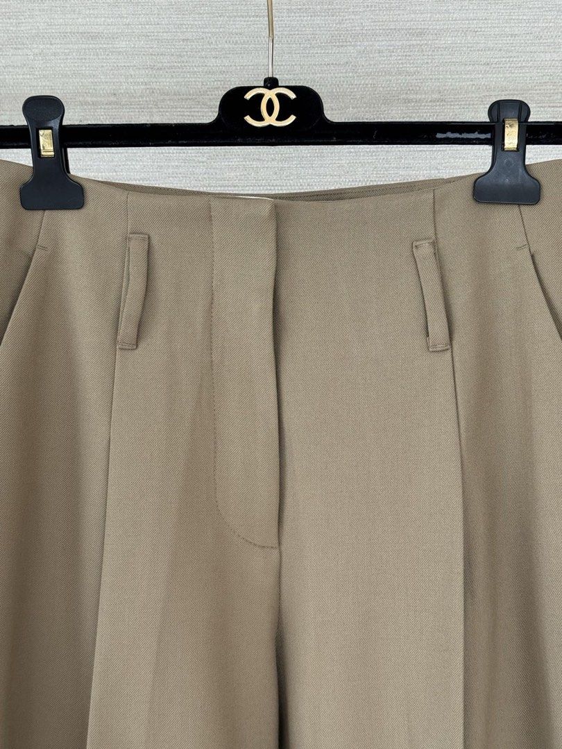 Pants psoo7 (Category: Other Bottoms) located in Singapore. Submitted by yejasmine (Listing ID 1466524249, Image 4). Description: .