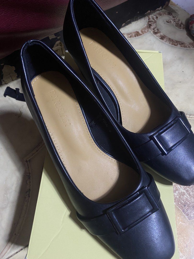 Parisian Shoes (Category: Heels) located in Manila. Submitted by sowfi08 (Listing ID 1466430801, Image 2). Description: Parisian Shoes .