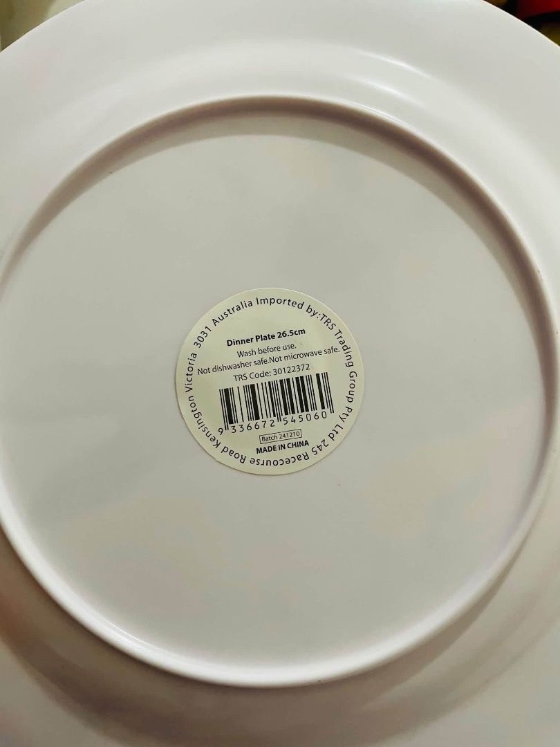 PETER RABBIT - PLATE (Category: Weaning & Toddler Feeding) located in Pasig City. Submitted by pleastellastory (Listing ID 1466552252, Image 3). Description: Adorable Peter Rabbit melamine plates featuring a classic storybook illustration. Lightweight, shatter-resistant, and completely kid-safe! Perfect for toddler meals, picnics, or everyday dining. Please do not microwave. Handwash only!.