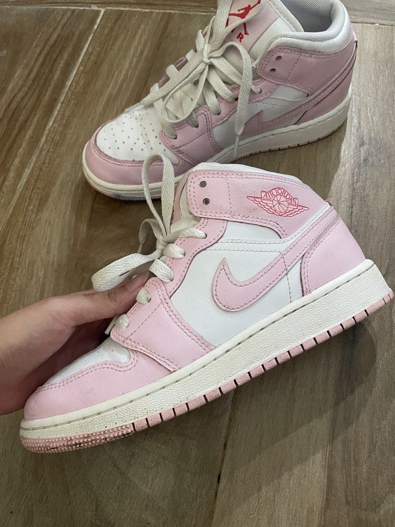 Pink Hightop Nike Air Jordan (Category: Sneakers) located in Manila. Submitted by kylaaaaa_ (Listing ID 1466358920, Image 2). Description: .