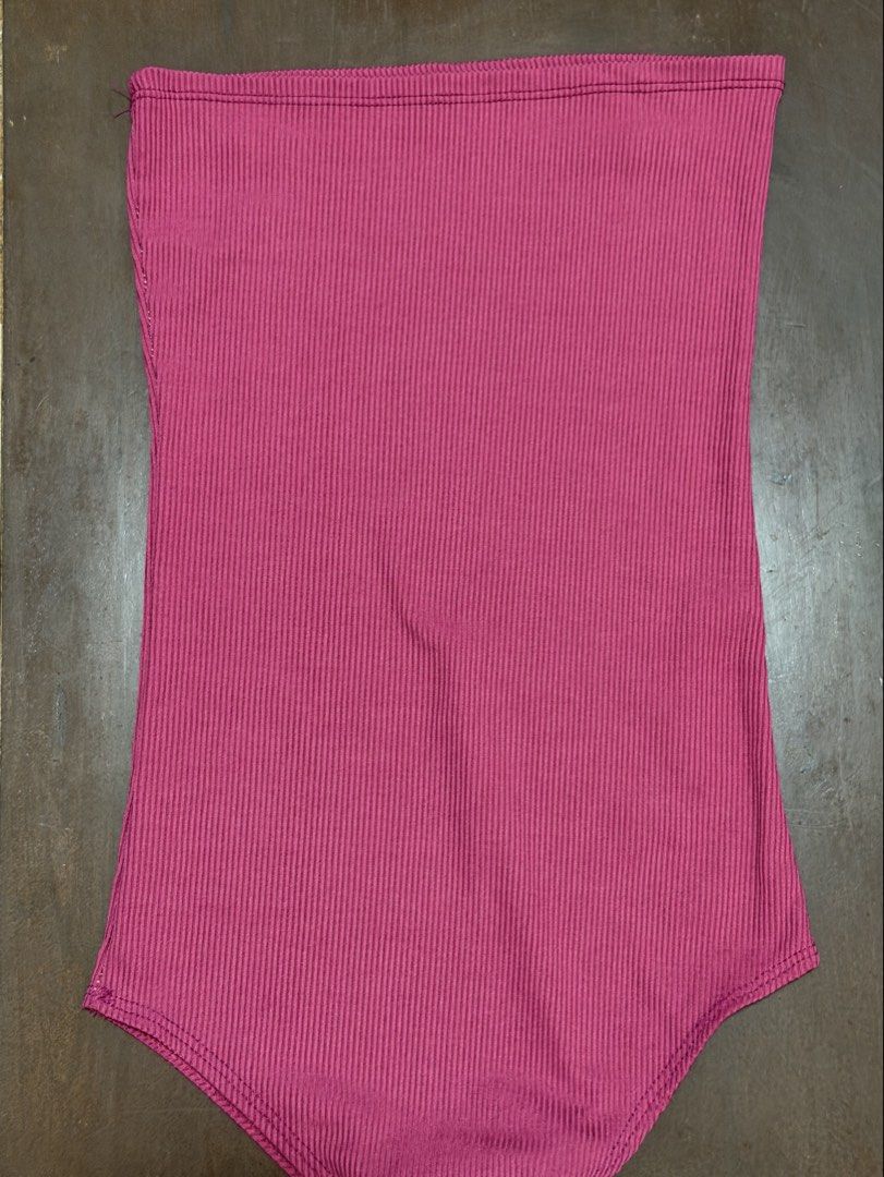 Pink Tube Top (Category: Sleeveless) located in Taguig. Submitted by kaethrifts_ (Listing ID 1466400401, Image 2). Description: - only used once - slightly negotiable - can send pic when worn.