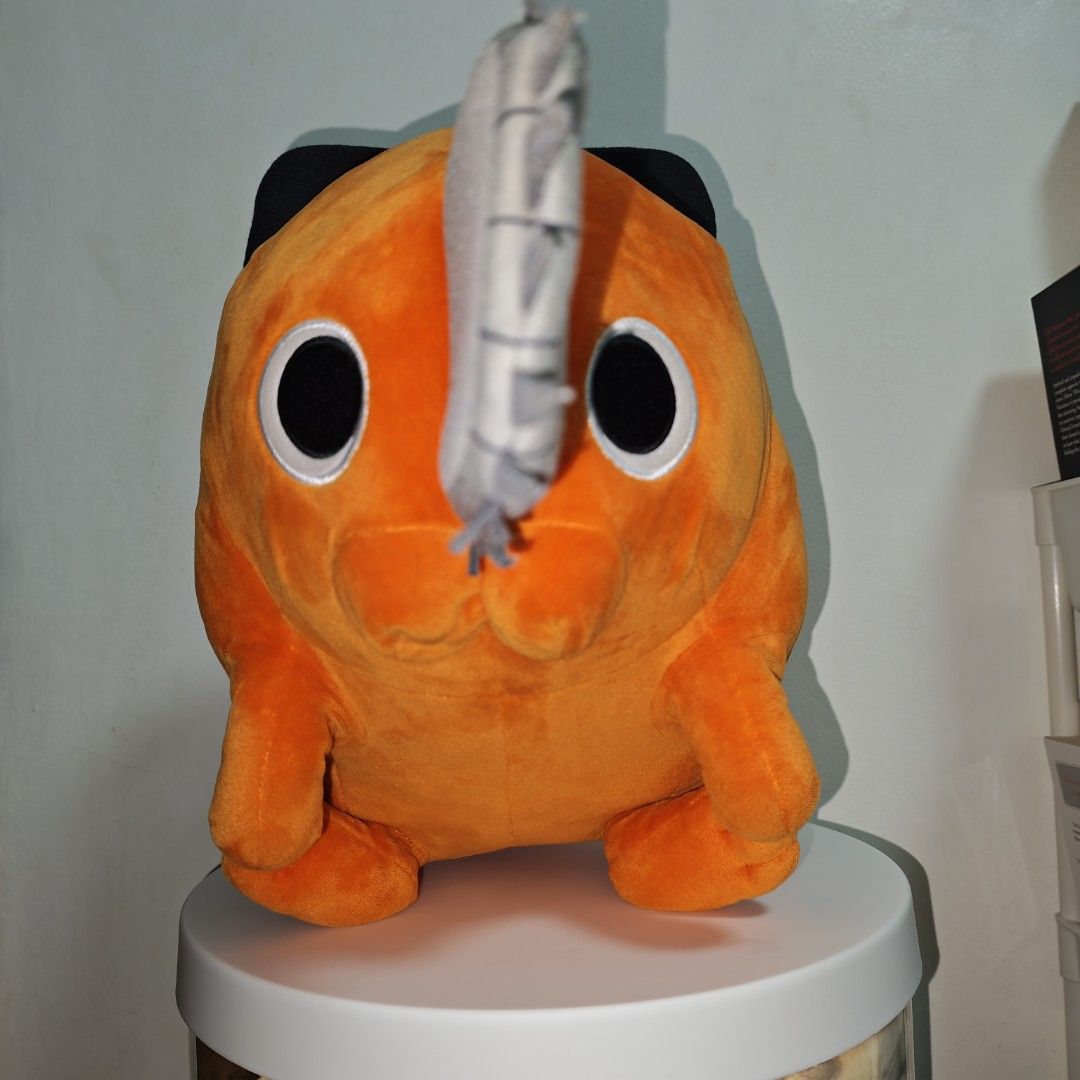 Pochita Jumbo Plush (Category: Plushies & Soft Toys) located in Quezon City. Submitted by in2cleric (Listing ID 1466515146, Image 1). Description: With etiketa, no paper tag. As is. MOP: GCash & Maribank MOD: J&T.