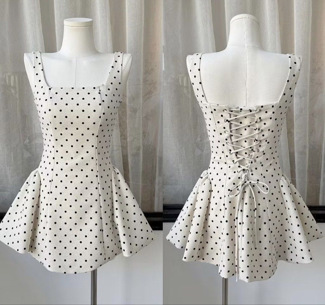 Polka Dots Short Dress (Category: Dresses) located in Mandaluyong City. Submitted by bayline999 (Listing ID 1466336792, Image 1). Description: available sizes: xs - xl.