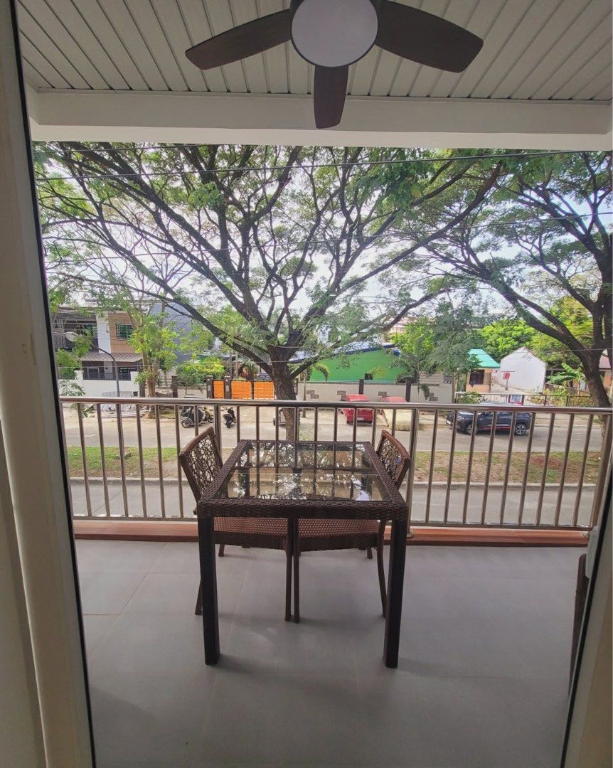 Pool villa (Category: House & Lot) located in Angeles City. Submitted by kimmykim0926 (Listing ID 1466394582, Image 2). Description: 🏡 POOL VILLA FOR SALE 🏊‍♀️✨ Looking for your own private getaway or a great investment opportunity? This beautiful pool villa is perfect for a private residence, vacation home, or short-term rental business. ✨ Property Features: • Private swimming pool 🏊‍♀️ • Spacious and comfortable living areas • Bedrooms with 