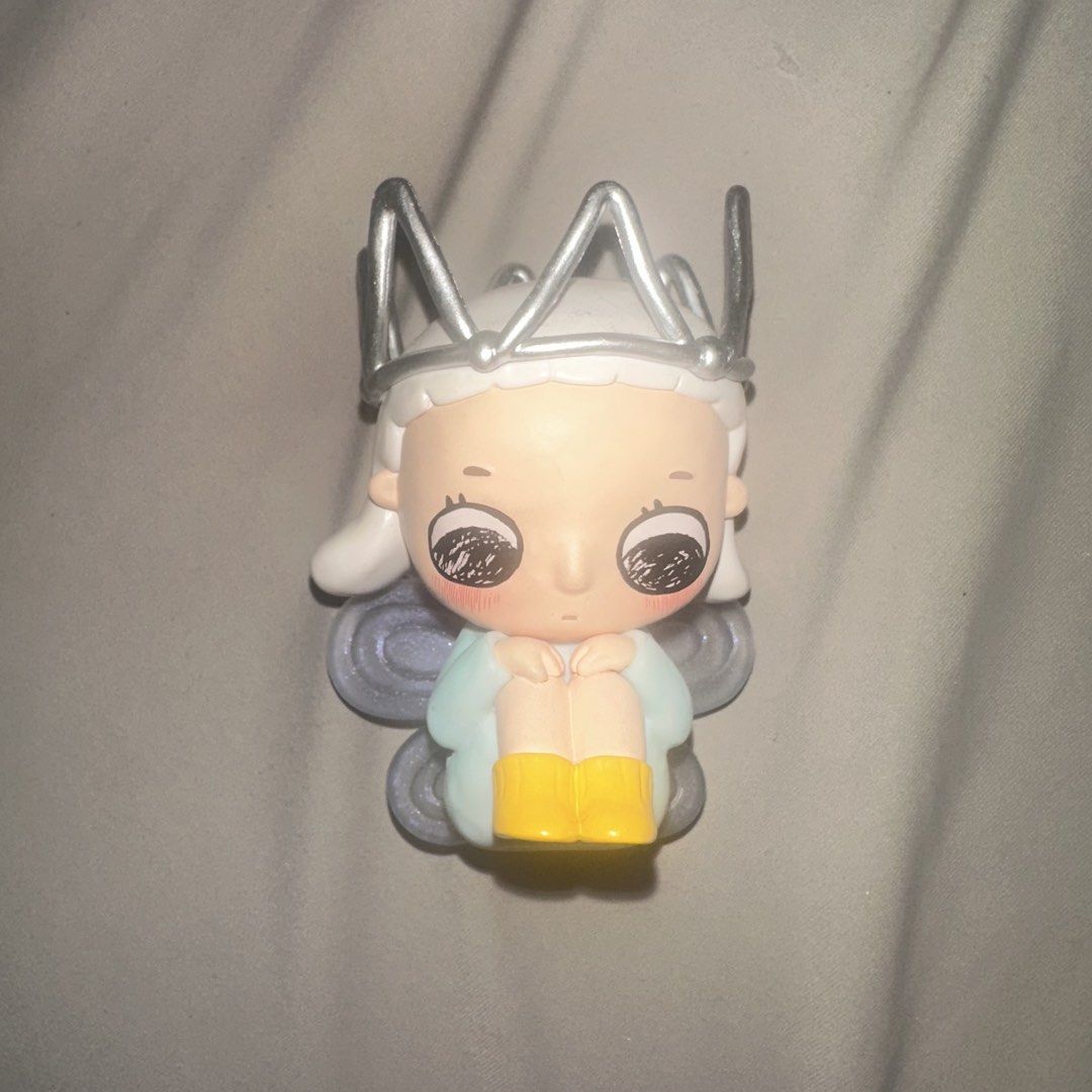 POPMART NYOTA GROWING UP FIGURINE (Category: Designer & Blind Box Toys) located in San Juan City. Submitted by sinthrieft (Listing ID 1466412116, Image 1). Description: ⋆ Authentic ⋆ Unsealed but complete inclusion (with box, card, and foil) ⋆ X sensitive, can send more pictures (check last picture) MOP: Gcash/Cash (if meetup) MOD: Lalamove/Meetup.