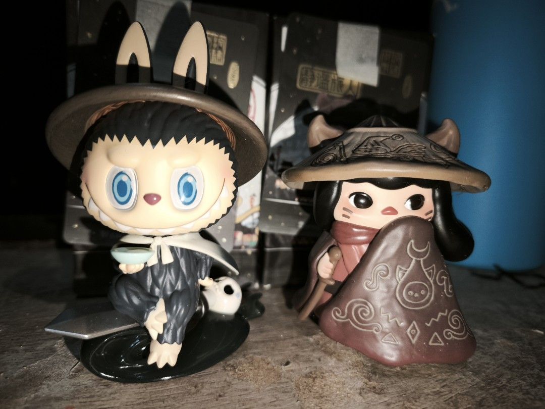 POPMART The Monsters (Category: Designer & Blind Box Toys) located in Dumangas. Submitted by reyah00 (Listing ID 1465554888, Image 2). Description: ‼️RUSH SALE‼️ POP MART 14TH Anniv Series -Serene Traveler -Wandering Swordsman Complete (Unsealed) with Box DM for more info. 📍Iloilo City 🚛 JnT / LBC.