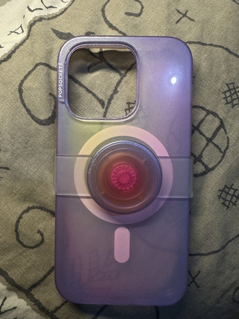 PopSockets / Aura / iPhone 14 Pro (Category: Cases & Sleeves) located in Angeles City. Submitted by iybebng (Listing ID 1466365365, Image 1). Description: Used but not abused, bought from amazon. .