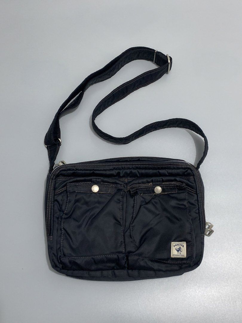 Porter International Sling Bag (Category: Sling Bags) located in Mexico. Submitted by bugskiethrift (Listing ID 1466459278, Image 2). Description: excellent condition minimal sign of usage check the photo for the details bump a message for more info.