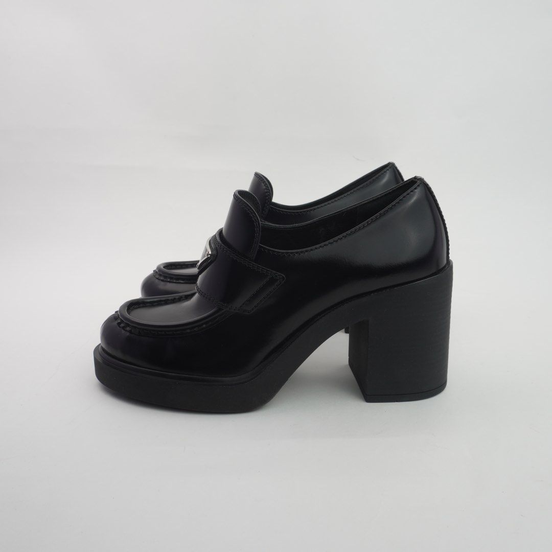 Prada Chocolate Brush High-Heeled Loafers (Category: Sneakers & Footwear) located in Taguig. Submitted by dluxenest (Listing ID 1466352907, Image 2). Description: Last price posted You may follow us on IG : dluxenest FB : Dragons Luxe Nest.
