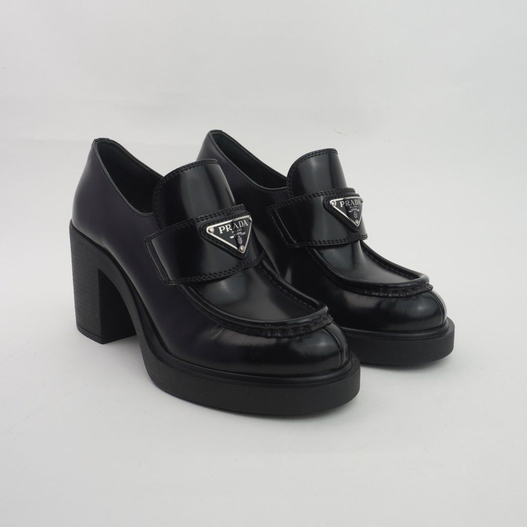 Prada Chocolate Brush High-Heeled Loafers (Category: Sneakers & Footwear) located in Taguig. Submitted by dluxenest (Listing ID 1466352907, Image 1). Description: Last price posted You may follow us on IG : dluxenest FB : Dragons Luxe Nest.