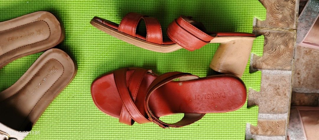 PRELOVED BUNDLE 2 (Category: Flats & Sandals) located in Manila. Submitted by liraalcala63872 (Listing ID 1466506131, Image 2). Description: .