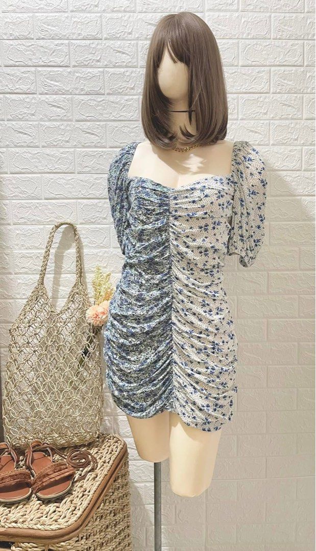 Preloved Torso Mannequin w/ egg head and wig (Category: Everything Else Others) located in Cavite. Submitted by arleian (Listing ID 1466429541, Image 2). Description: Both this as brand new for our shop. Used condition.