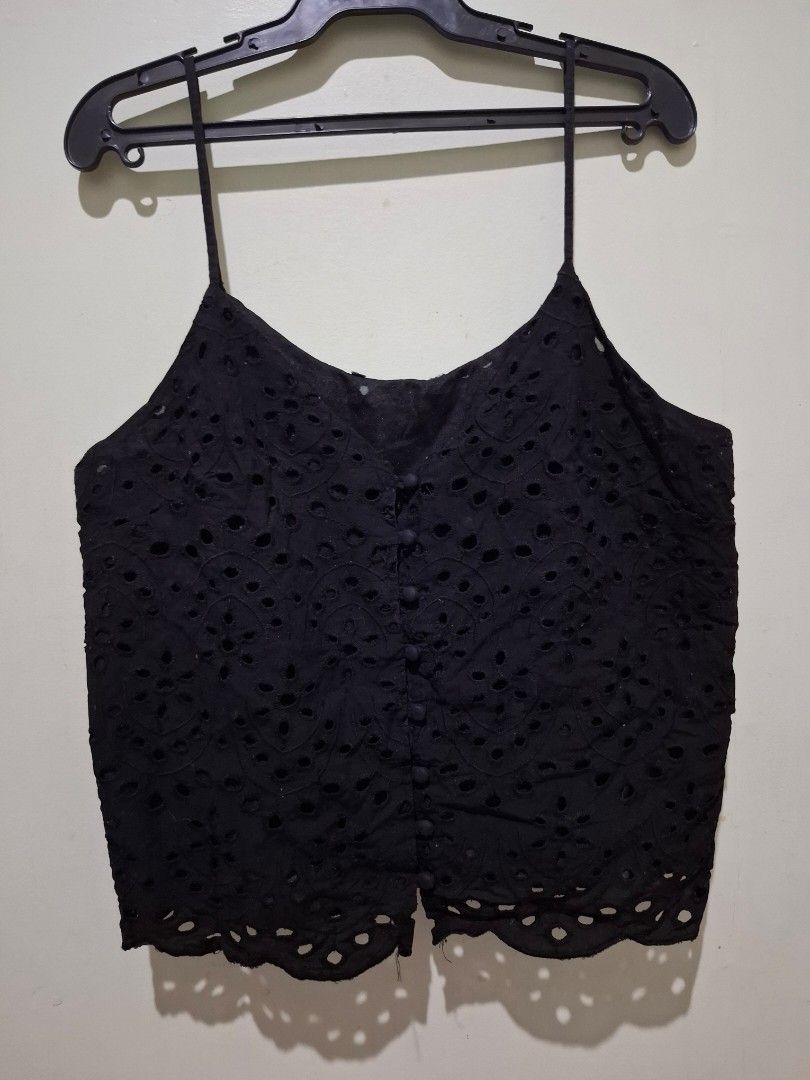 Primark Black Eyelet Lace Tank Top (Category: Sleeveless) located in Tuguegarao City. Submitted by potaetonim (Listing ID 1466479316, Image 1). Description: - Brand: Primark - Color: Black with floral embroidery and eyelet cutouts - Style: Sleeveless, scalloped hem, button-back closure with fabric-covered buttons - Material: Lightweight, perfect for warm weather or layering - Size: UK 10 / EUR 38 / US 6.