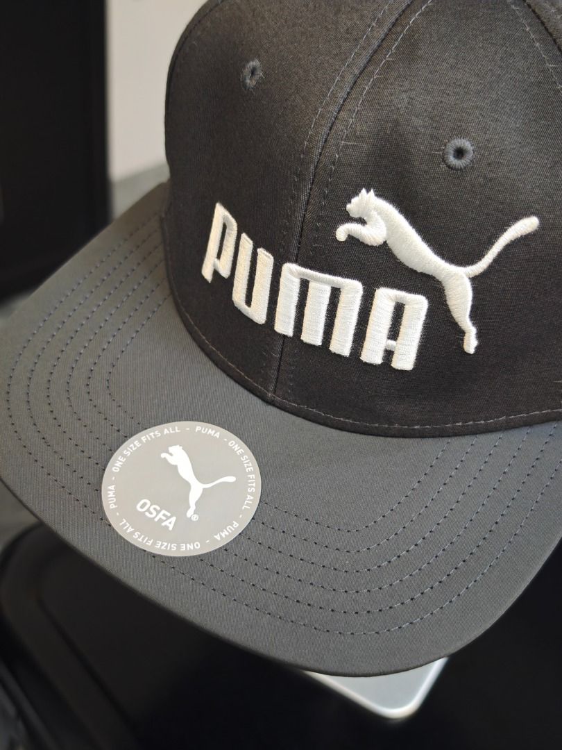 Puma Logo Flat Brim Cap Dusky Gray (Category: Caps & Hats) located in San Pablo. Submitted by allfashionandtech (Listing ID 1466348773, Image 2). Description: SRP: 1300 ❌ Now: 700 ✅ Condition: 10/10 Brand New RFS: Decluttering. Shipping: Add 50 only! Mode of payment: GCash, Maribank, PNB Courier: J&T Meetups: SM San Pablo, San Pablo City Plaza, Shakeys Maharlika Highway - Brand new with tags (BNWT), never worn - Authentic gray Puma snapback cap -