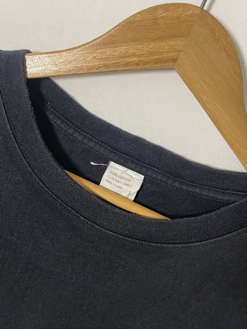 Pure Cotton Plain Black Oversized Shirt (Category: Tshirts & Polo Shirts ) located in Imus. Submitted by mochi.rella (Listing ID 1466451154, Image 3). Description: Plain Black Cotton Excellent Condition 3XL on tag | Fit XL W 24 | L 30 .
