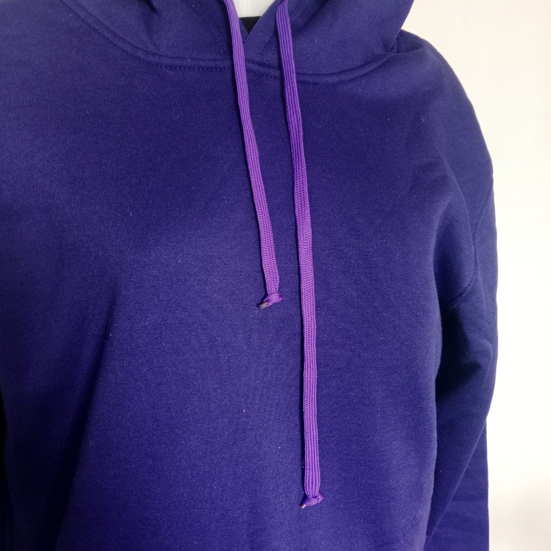 Purple Hoodie oversized/unisex (Category: Coats, Jackets and Outerwear) located in Manila. Submitted by mamapards17 (Listing ID 1466359672, Image 3). Description: .