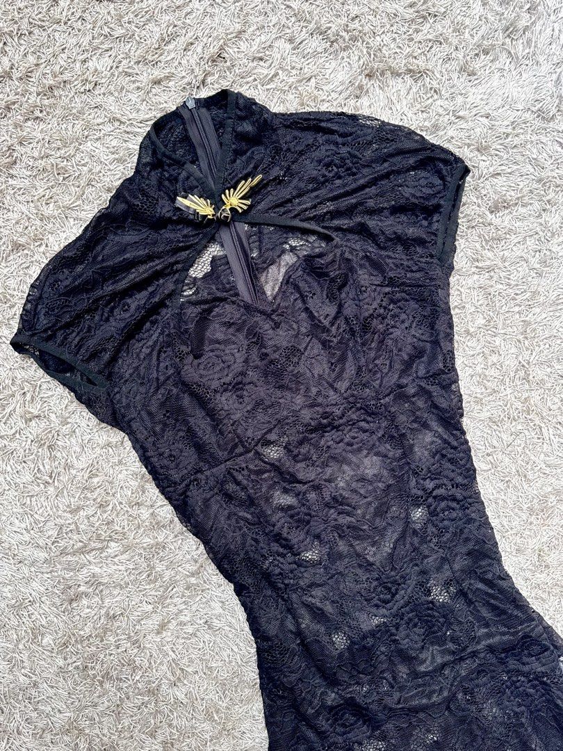 Qipao Black Dress (Category: Dresses) located in Butuan. Submitted by anella.archive (Listing ID 1466528168, Image 2). Description: see through.