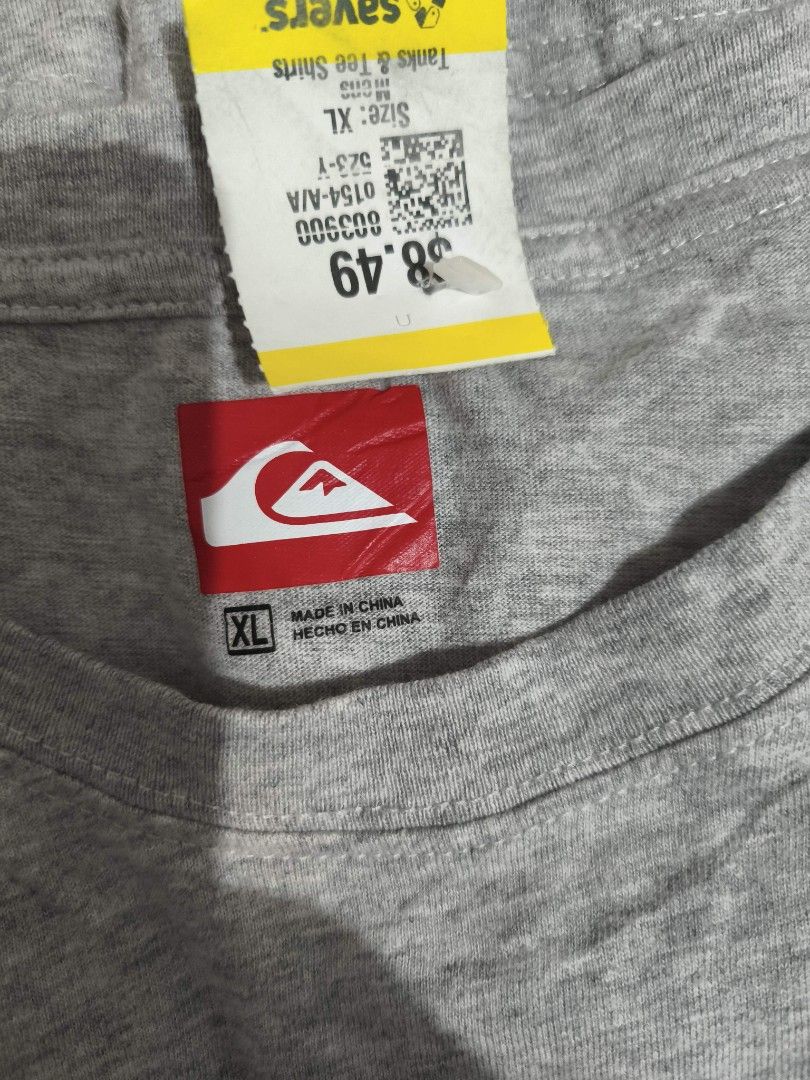 Quiksilver men tees (Category: Tshirts & Polo Shirts ) located in San Mateo. Submitted by rgbuenaventura (Listing ID 1466359199, Image 2). Description: Quiksilver regular tee colour gray size XL brand new condition 400+shipping.