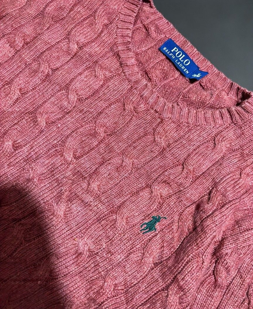 RALPH LAUREN KNITTED (Category: Longsleeves) located in Malabon City. Submitted by arc___wear (Listing ID 1466477226, Image 2). Description: RALPH LAUREN KNITTED - SIZE MEDIUM ON TAG - NO ISSUE - GOOD CONDITION - COLOR RATE 9.8/10 - DM FOR MORE DETAILS AND PICS.