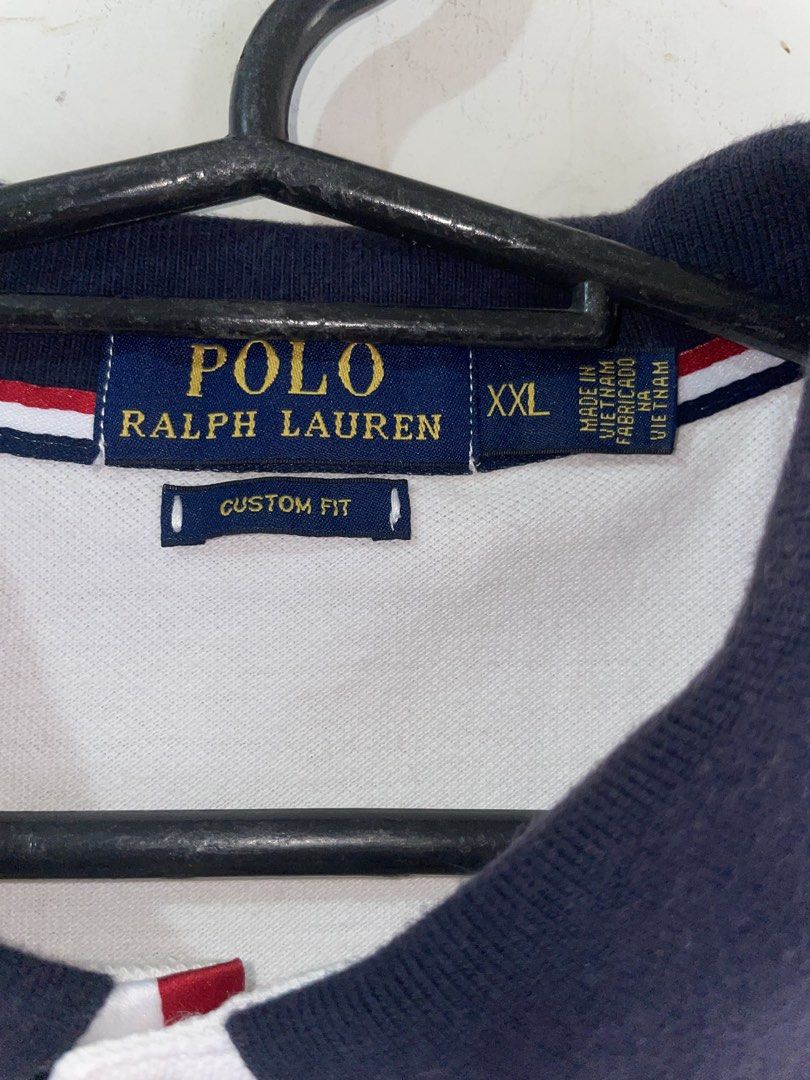 Ralph Lauren polo shirt (Category: Tshirts & Polo Shirts ) located in Caloocan City. Submitted by iannacino (Listing ID 1466396724, Image 3). Description: Ralph Lauren polo shirt 2xl on tag 21.5x31 issue: minimal stain, 1 pinhole, sign of usage(collar) 349 +sf.