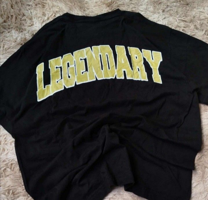 Rap Tee Dollar Sign Legendary T-Shirt (Large) (Category: Tshirts & Polo Shirts ) located in Cabiao. Submitted by abbysarchive04 (Listing ID 1466433192, Image 2). Description: .