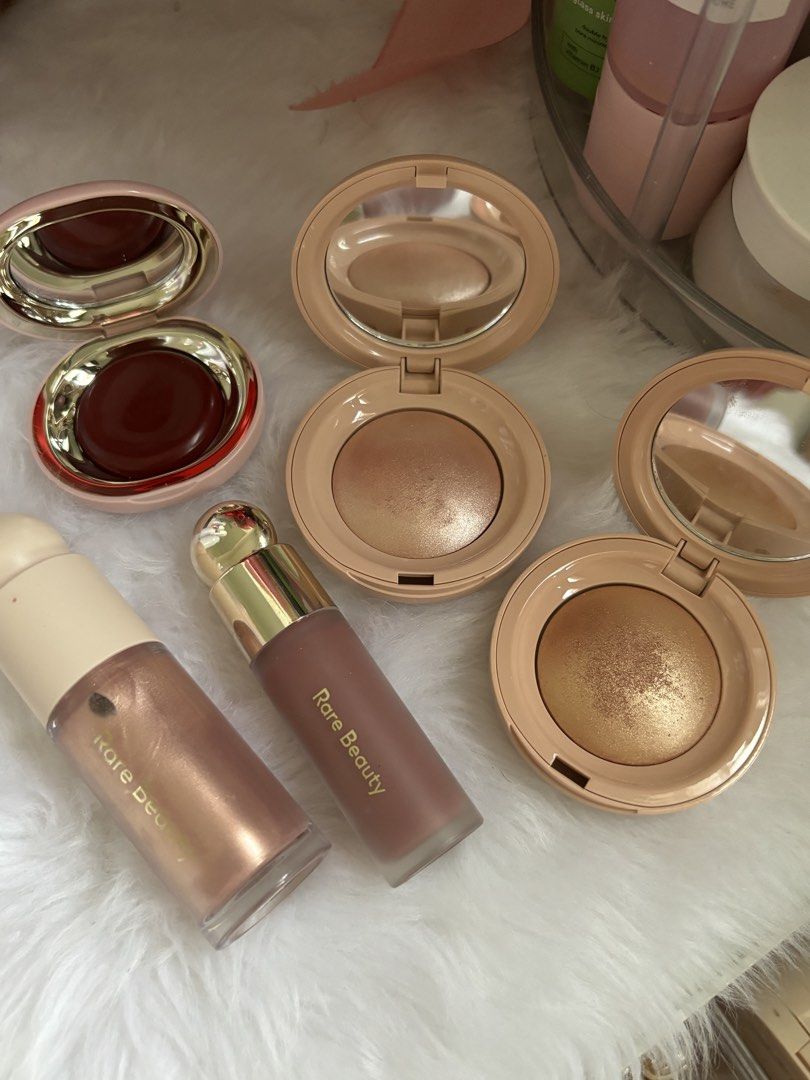 Rare Beauty (Category: Makeup) located in San Pablo. Submitted by closetdeclutter___ (Listing ID 1466370830, Image 1). Description: - LIKE/BNEW - 2 discovery eyeshadow pallet (700 each) - liquid blush in believe shade (BNEW no box 800) - liquid luminizer in mesmerize (no box 800) - 2 highlight powder (no box 700) .