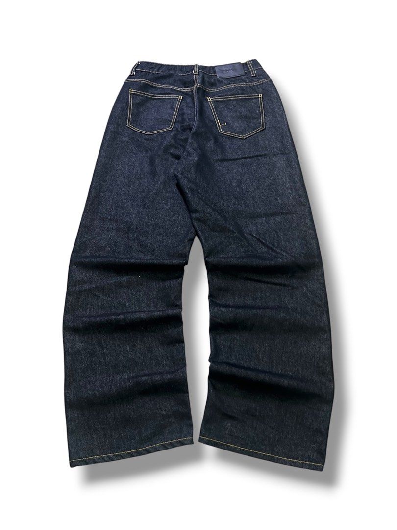 RAW DENIM PANTS (Millioncor Brand) (Category: Jeans) located in Valenzuela. Submitted by arck_dreams (Listing ID 1466395162, Image 2). Description: brandnew condition No issue Waist 29 | Length 42 | Thigh 13 | Hem 9.5.