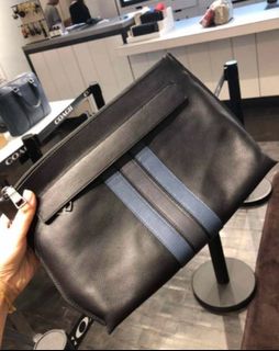 (Category: ) located in . Submitted by authentic_coach_mk_bag_murah (Listing ID 1466385753, Image 1). Description: .