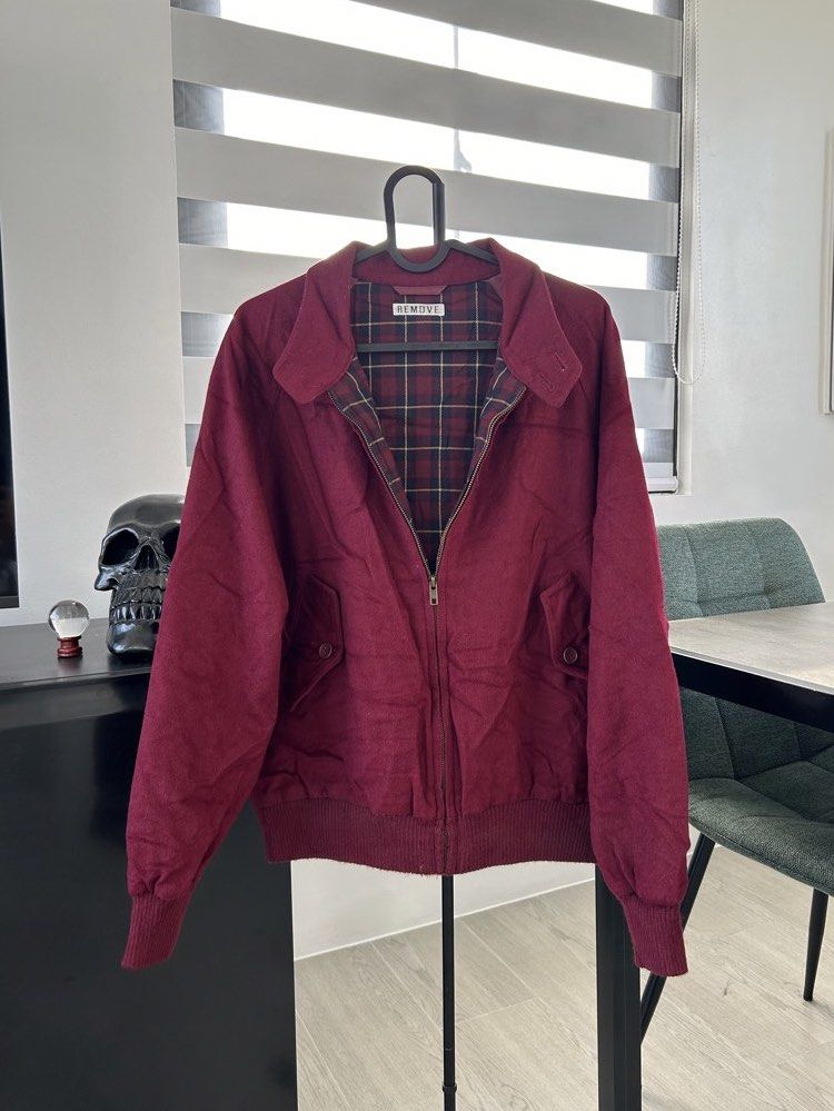 Remove Maroon Bomber Jacket with Plaid Lining (M) (Category: Coats, Jackets and Outerwear) located in Dasmarinas. Submitted by sfclosetcleanup (Listing ID 1466423055, Image 1). Description: 18 x 25.