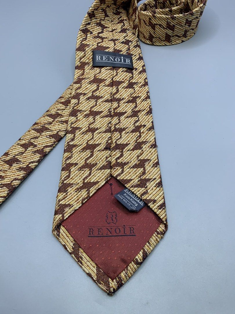 RENIOR NECKTIE (Category: Ties) located in Bulacan. Submitted by ridersthrift_ph (Listing ID 1466496952, Image 2). Description: Authentic In Great Condition No Flaws Gcash Payment Bulacan 📍.