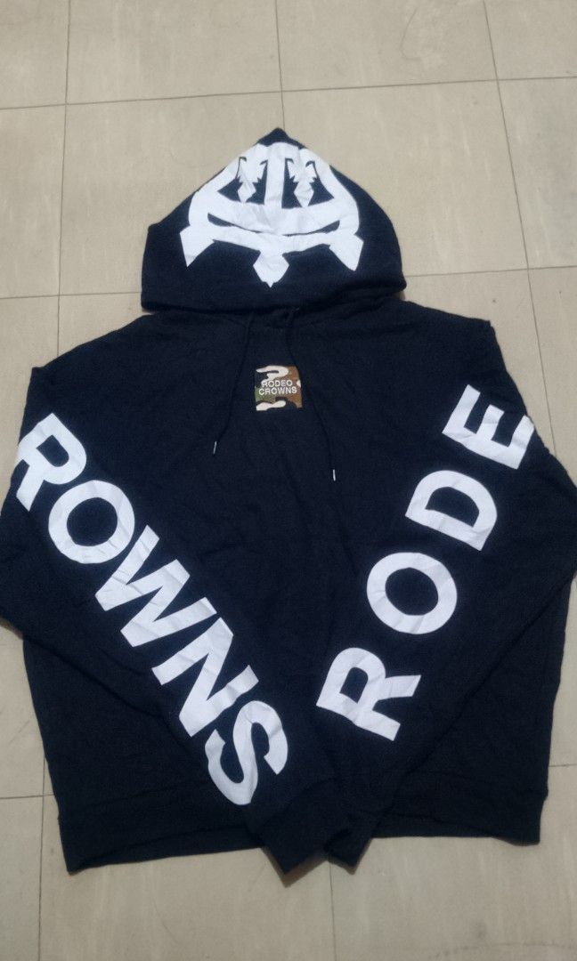 Rodeo crowns spell out hoodie (Category: Hoodies) located in Oas. Submitted by yortzzz (Listing ID 1466493162, Image 2). Description: no issue!.