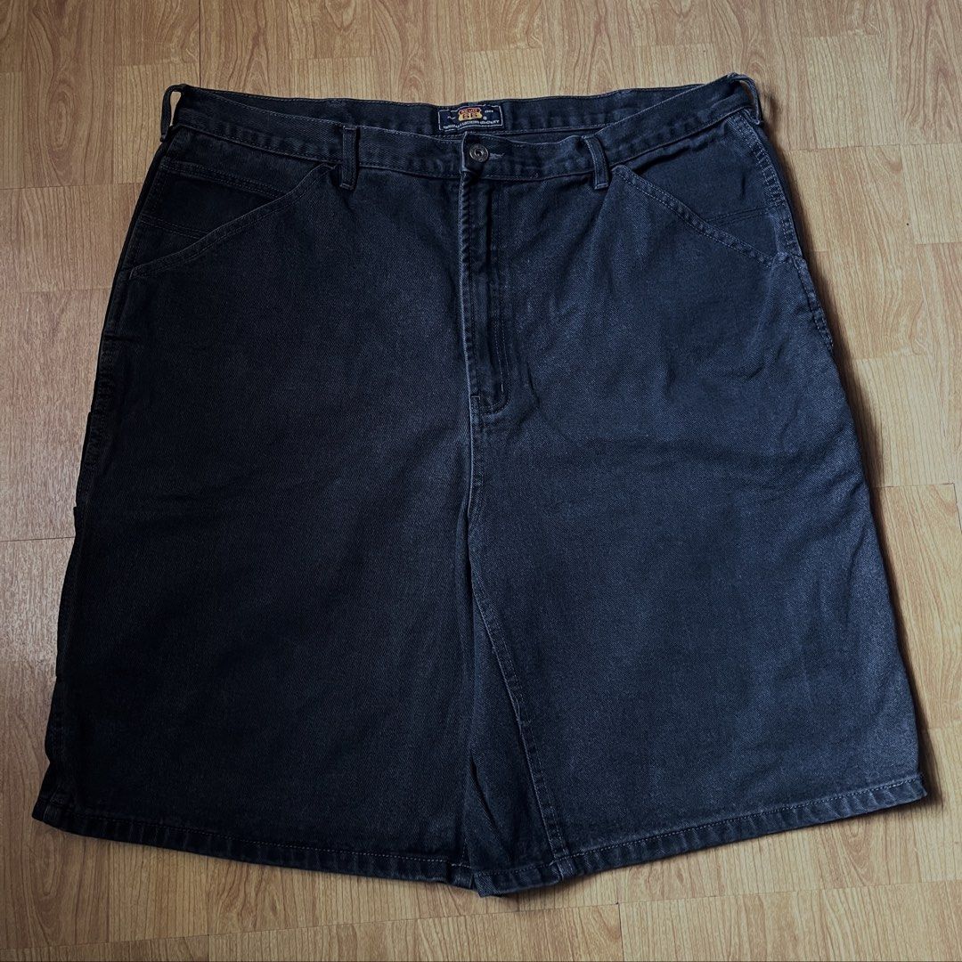 Route 66 Baggy Carpenter Jorts (Category: Jeans) located in Cavite. Submitted by ofwgtanck (Listing ID 1466419255, Image 1). Description: Route 66 Baggy Carpenter Jorts 40 on tag Waist: 38 Length: 24.5 Thigh: 15 Hem: 14 Issue: last pic.