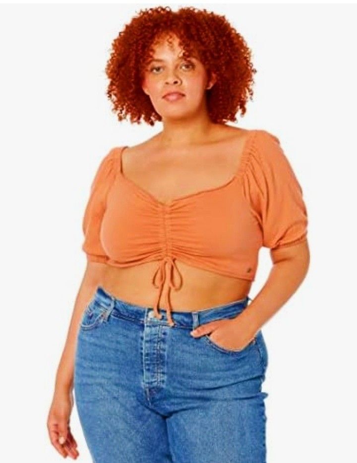 Roxy Rust Orange Puff Sleeve Ruched Crop Top Size L (Category: Blouses) located in Cabanatuan. Submitted by miss.maia (Listing ID 1466487365, Image 3). Description: Roxy Rust Orange Puff Sleeve Ruched Crop Top Size L.