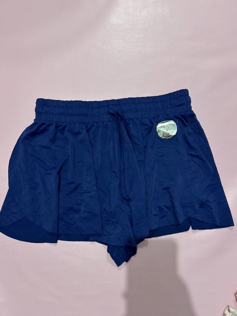 Running Short (Category: Activewear) located in Manila. Submitted by chen_clybelles (Listing ID 1466479050, Image 1). Description: .